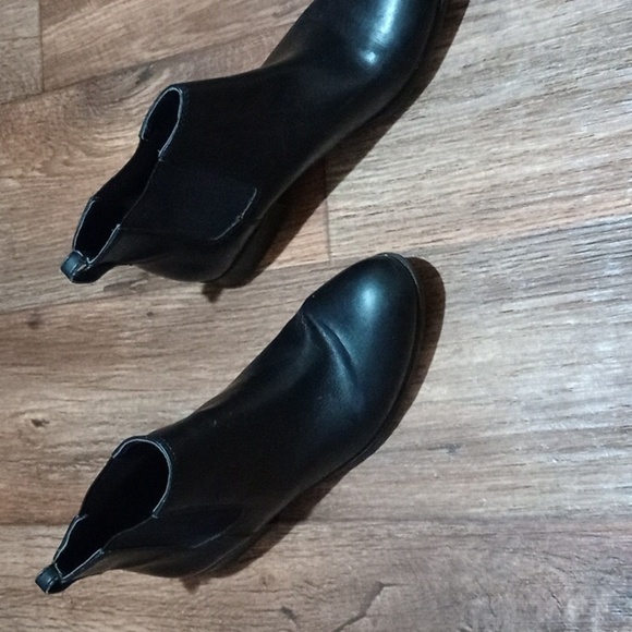 Franco Sarto Women's flat ankle boots - Picture 1 of 3